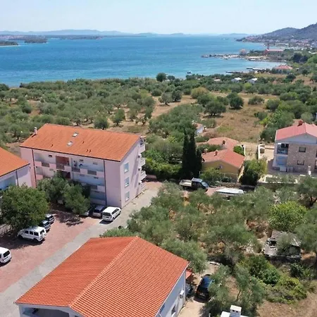 Apartment With Parking Space Kraj, Pasman - 22000 *